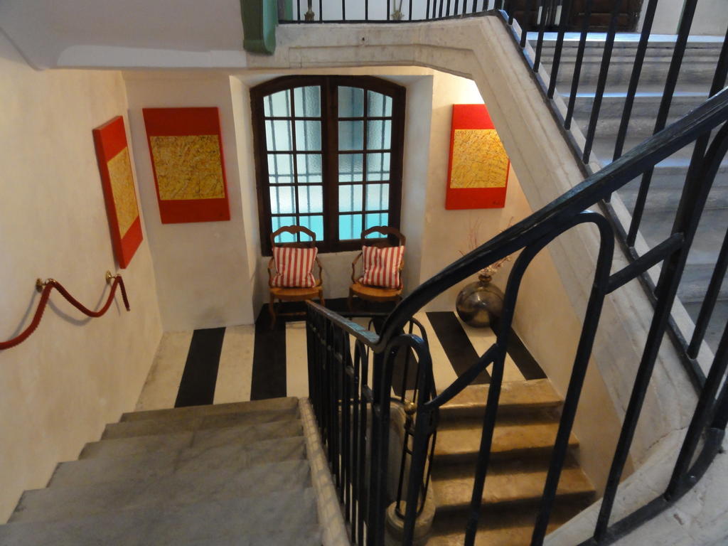 Hotel Coté Cour Chambres d'hotes Bourg-Saint-Andéol Extérieur photo